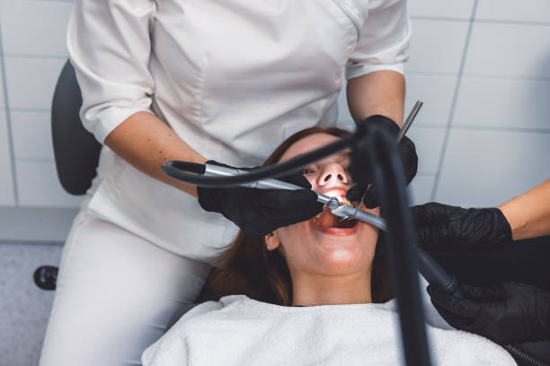 Best Emergency Tooth Extraction in Kirkl, IN